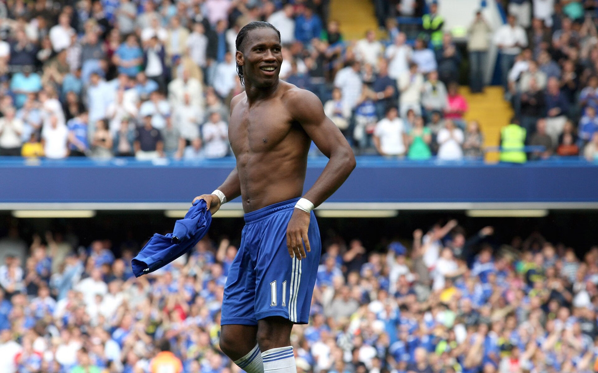 摩纳哥客场逆袭，成功晋级下一轮，摩纳哥官方